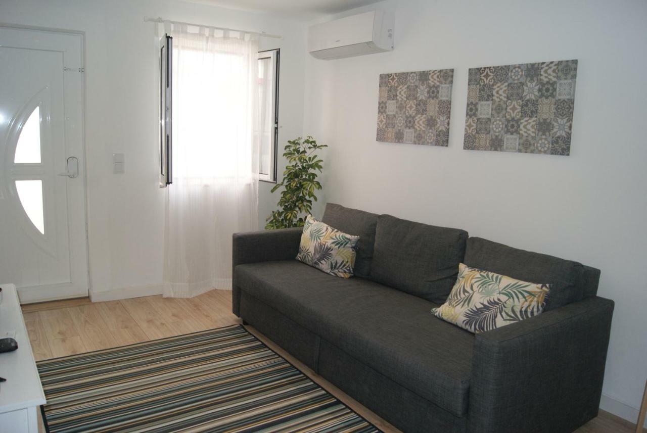 Casa Da Vila Bensafrim Екстериор снимка